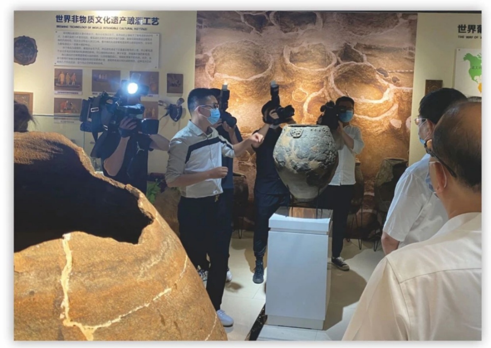 1722562176765698.jpg 1722508100273975.jpg