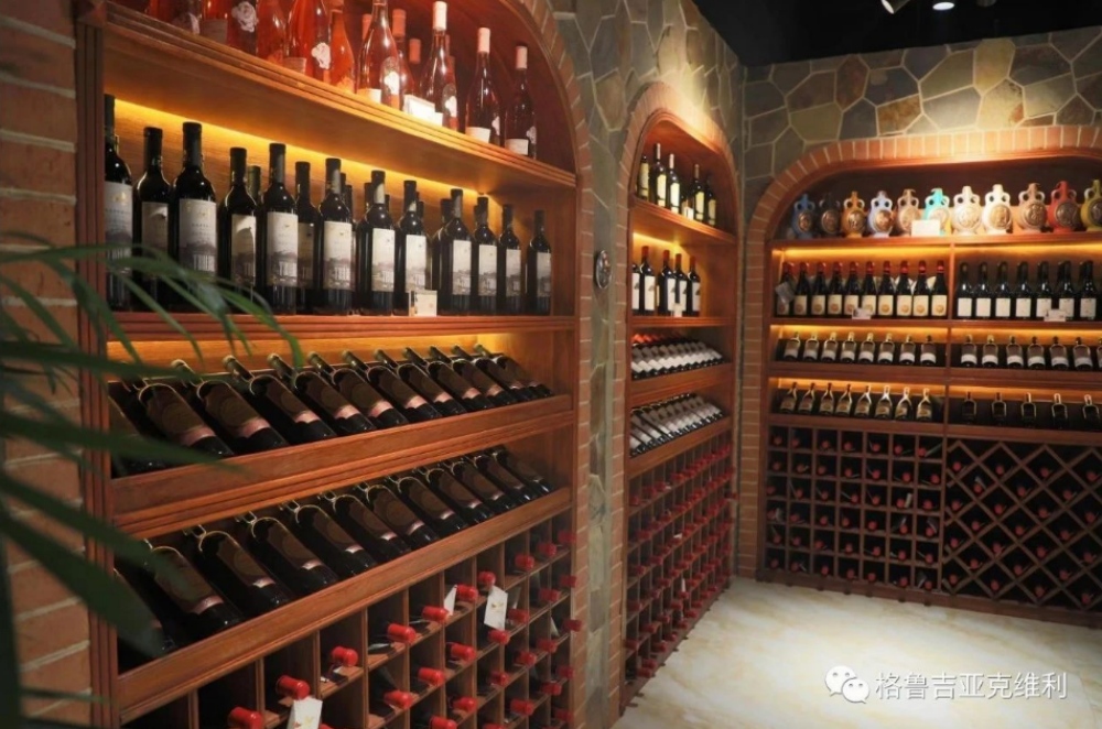 1722562555352000.jpg 1722511644862765.jpg